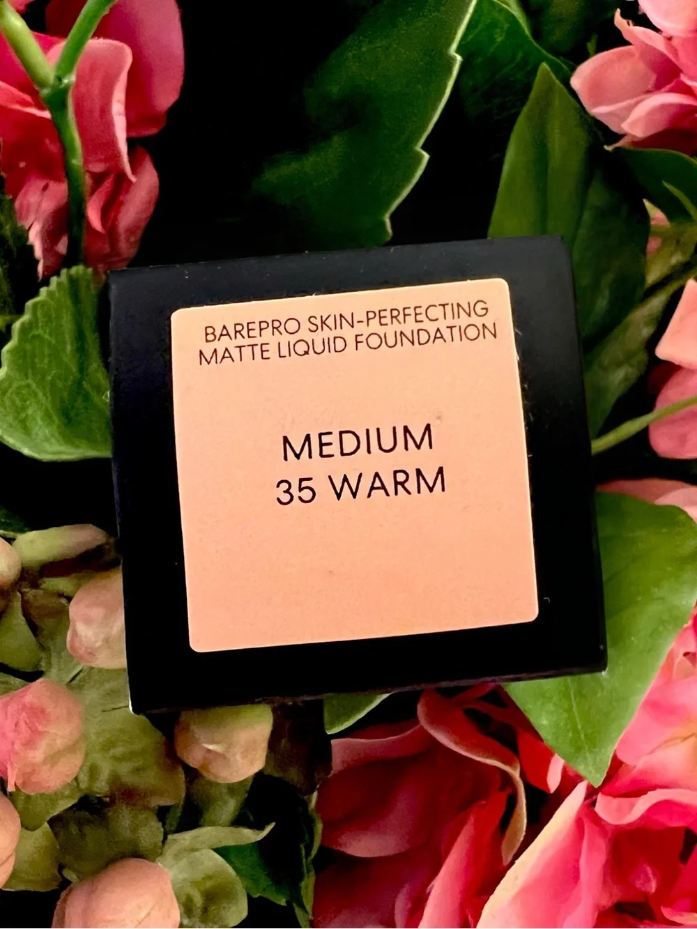 bare Minerals BAREPRO 24HR Wear Skin-Perfecting Matte Liquid Foundation Mineral